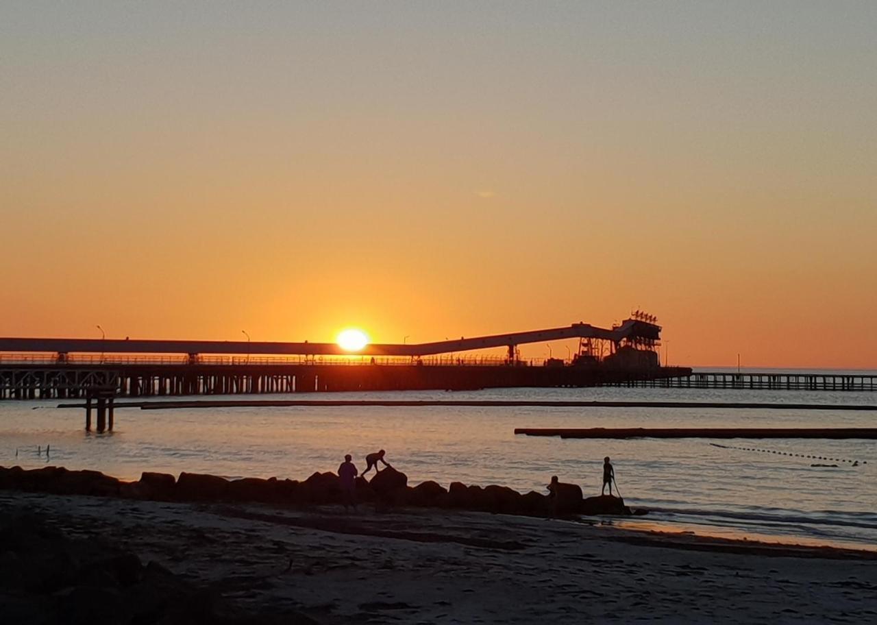 Wallaroo Beachfront Tourist Park Exterior photo